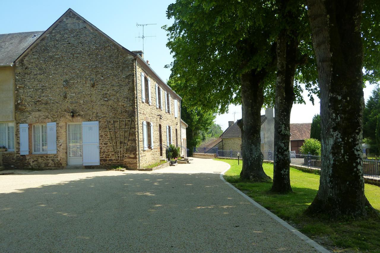 Les Quatre Saisons Moitron-sur-Sarthe Exterior foto